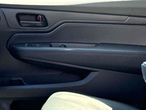 Certified 2024 Honda Odyssey EX-L image 23