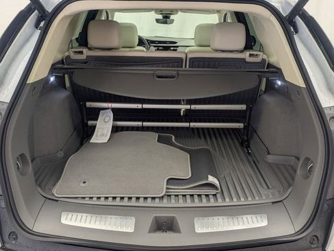 New 2026 Cadillac XT5 Premium Luxury w/ LPO, Floor Liner Package image 24