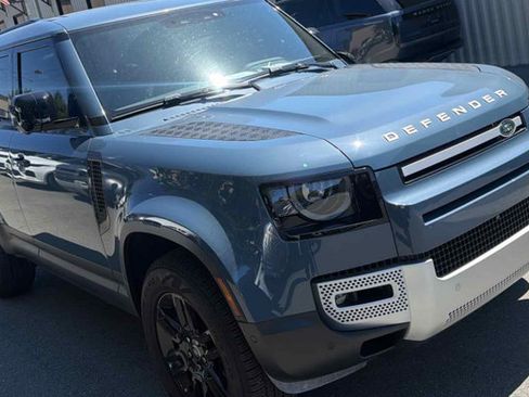 Used 2024 Land Rover Defender 110 S AWD/4WD image 2