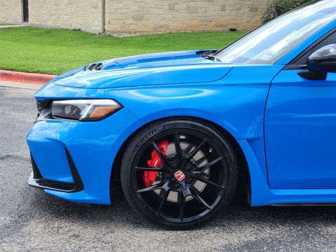 Used 2024 Honda Civic Type R image 8