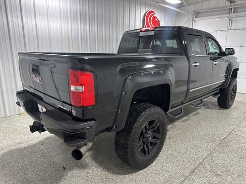 Used 2015 GMC Sierra 2500 Denali image 10
