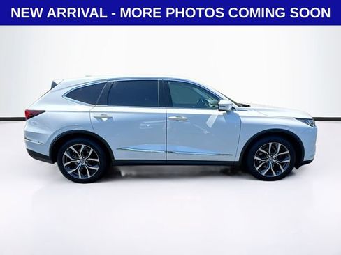Used 2024 Acura MDX SH-AWD w/ Technology Package image 9