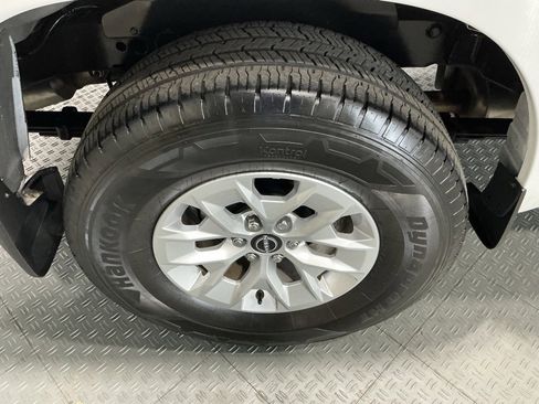 Used 2025 Nissan Frontier S w/ S Utility Package image 28