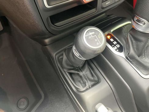 New 2025 Jeep Gladiator Sport image 38