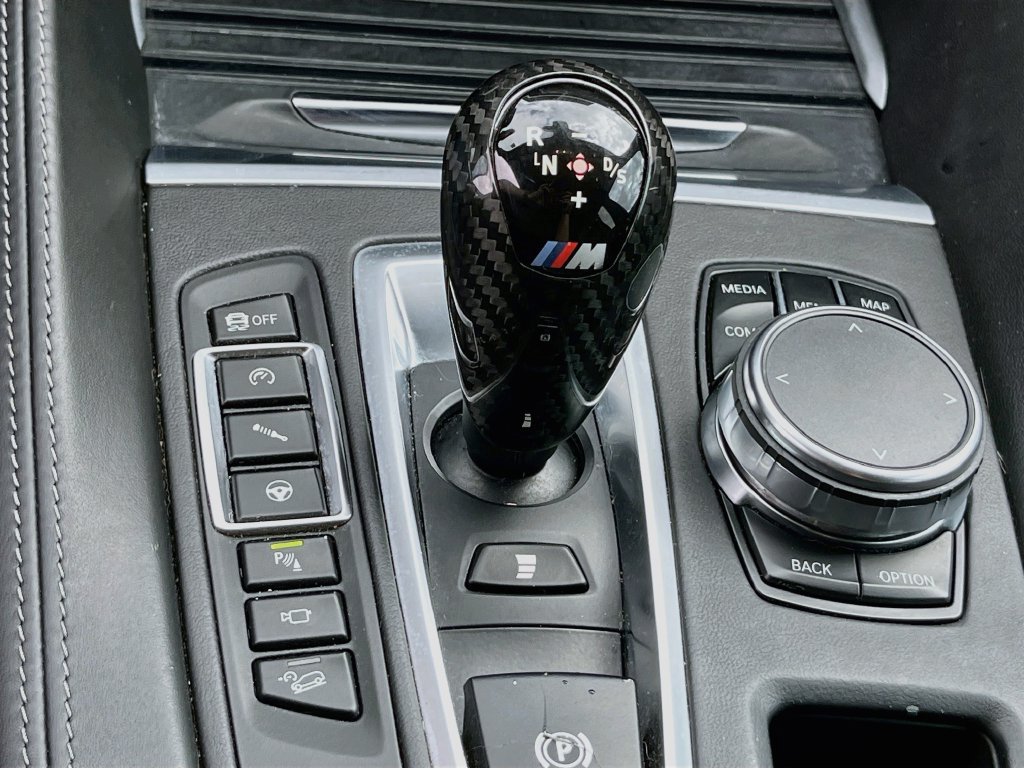 Used 2018 BMW X5 M AWD/4WD image 17