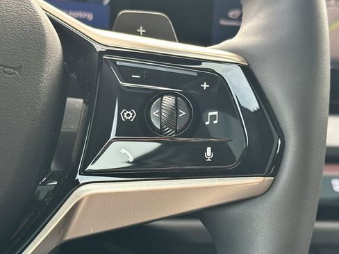 Used 2025 BMW X3 xDrive30i w/ Premium Package image 32