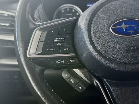 Used 2023 Subaru Forester Premium AWD/4WD image 25