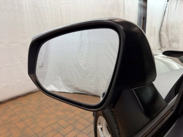 Used 2019 Toyota RAV4 XLE FWD image 23