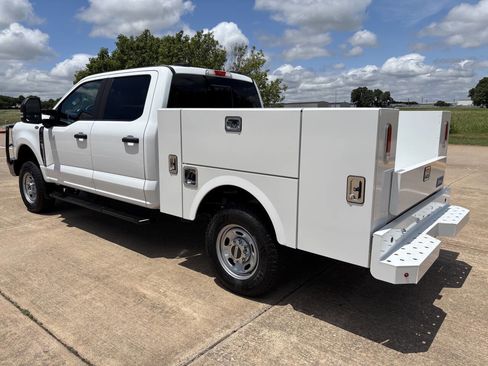 Used 2023 Ford F250 XL w/ 360-Degree Camera Package AWD/4WD image 5