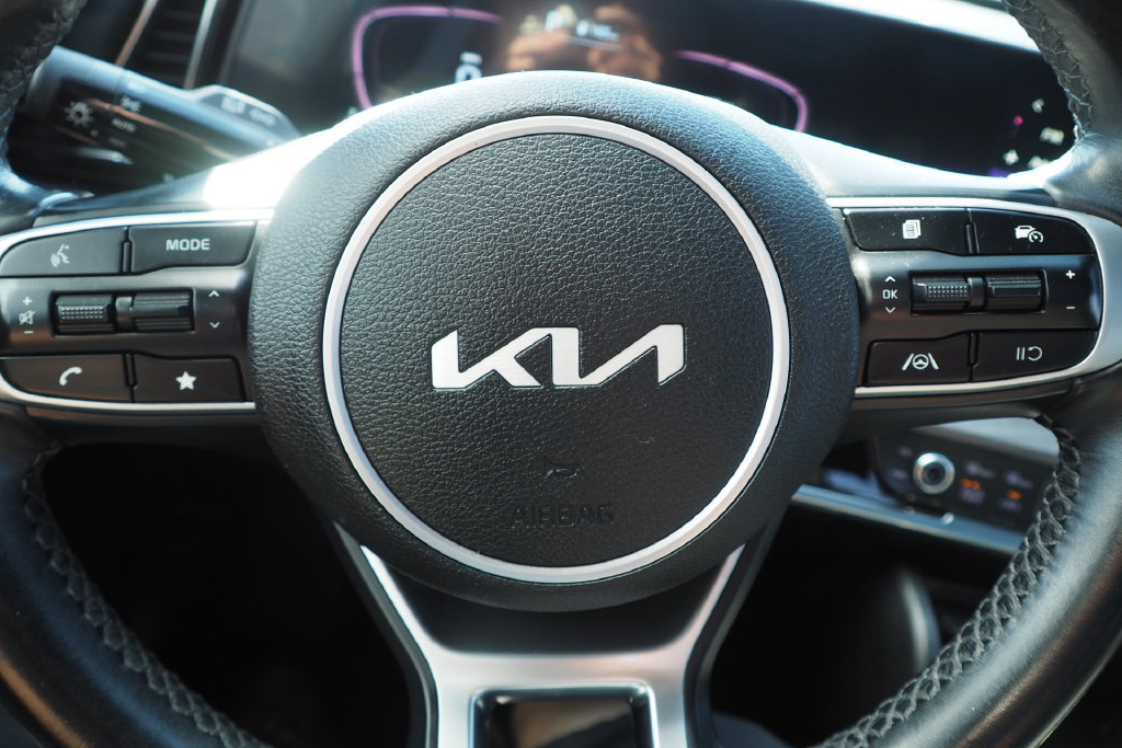 Used 2023 Kia Sportage X-Line w/ X-Line Premium Package AWD/4WD image 29