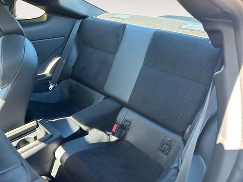 Used 2024 Toyota GR86 Premium image 13