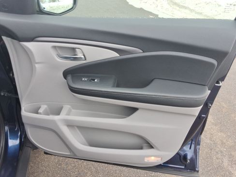 Used 2023 Honda Ridgeline RTL-E image 25