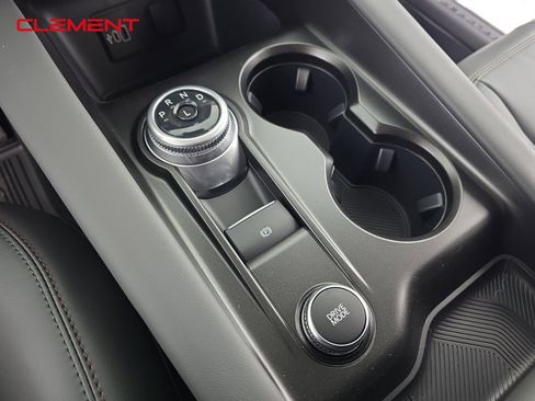 New 2026 Ford Explorer Active image 22