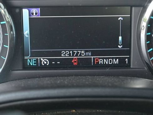 Used 2016 Chevrolet Silverado 2500 LTZ w/ Duramax Plus Package AWD/4WD image 35