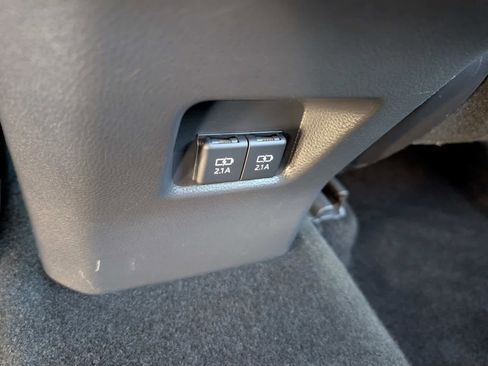 Used 2019 Toyota RAV4 XSE image 15