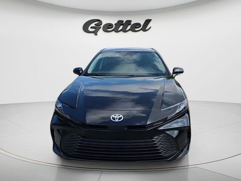 Used 2026 Toyota Camry LE FWD image 8
