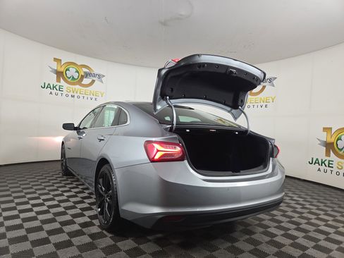 Used 2024 Chevrolet Malibu LT w/ Sport Edition FWD image 32