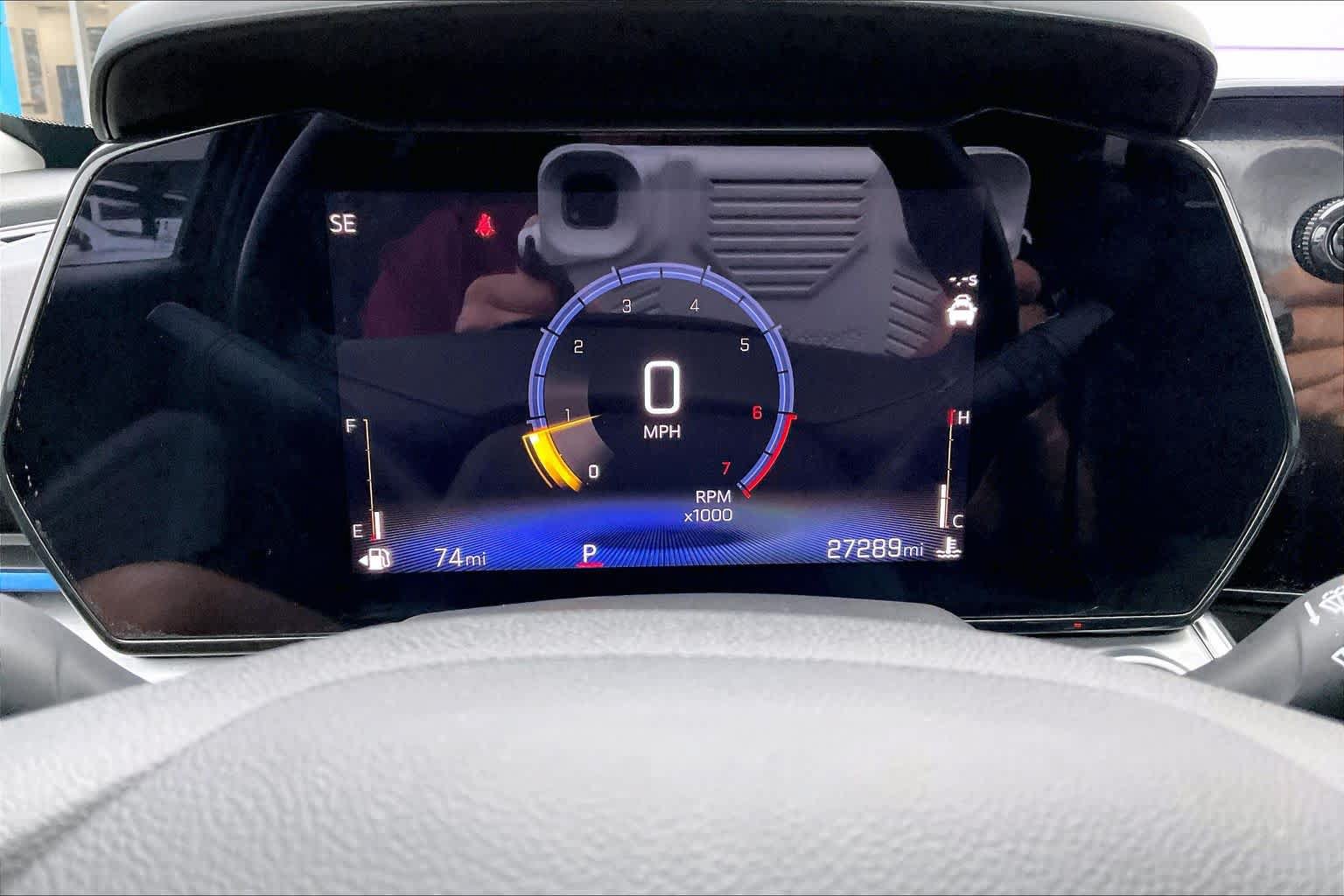 Used 2024 Chevrolet Trax LT w/ Driver Confidence Package FWD image 24