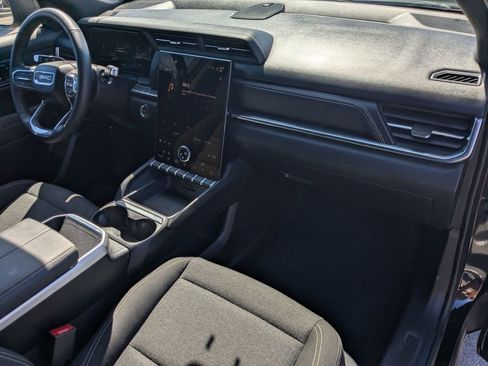 Used 2026 GMC Terrain Elevation image 21