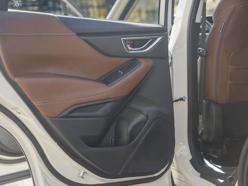 Used 2019 Subaru Forester Touring image 38