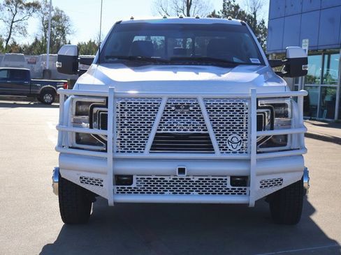Used 2022 Ford F450 Limited w/ FX4 Off-Road Package image 9