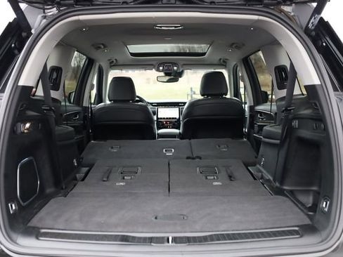 Used 2022 Jeep Grand Cherokee L Limited image 30