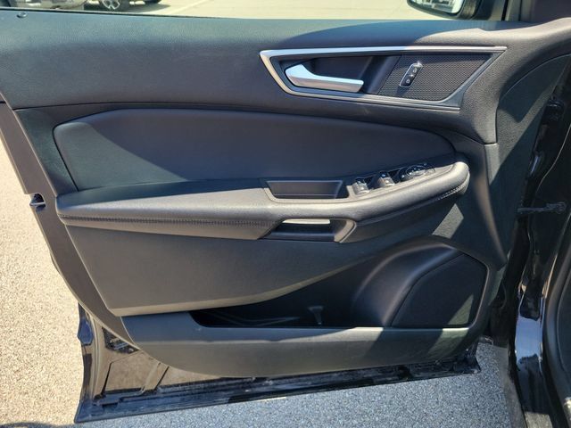 Used 2024 Ford Edge SEL AWD/4WD image 21