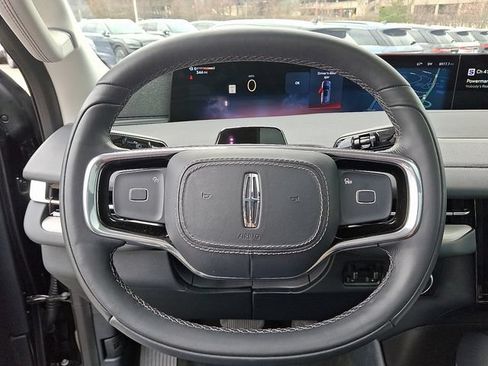 Certified 2025 Lincoln Navigator Reserve AWD/4WD image 20