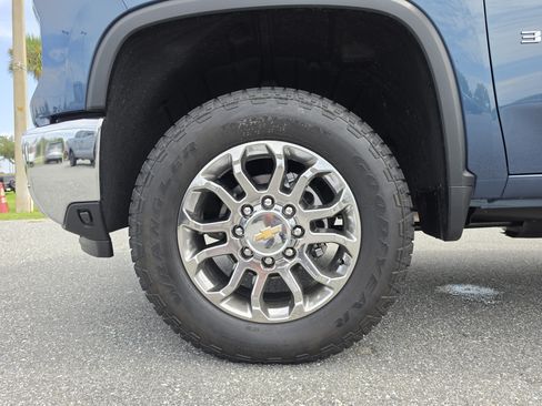 New 2026 Chevrolet Silverado 3500 LTZ w/ LTZ Premium Package AWD/4WD image 42