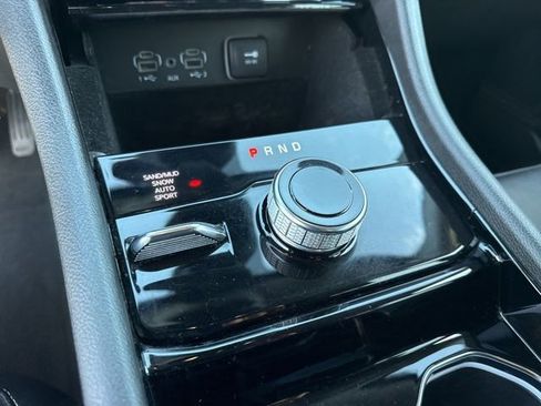 Certified 2022 Jeep Grand Cherokee Limited image 11