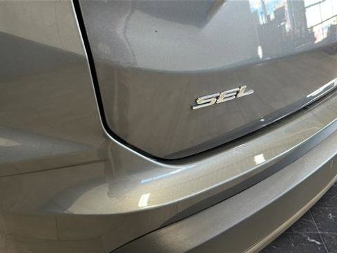 Used 2024 Ford Edge SEL w/ Sport Appearance Package AWD/4WD image 34