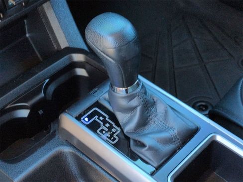 Used 2023 Toyota Tacoma SR5 image 15