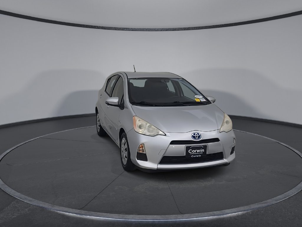Used 2013 Toyota Prius C Two FWD image 4