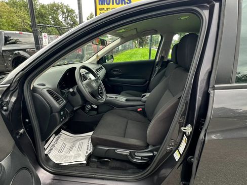 Used 2016 Honda HR-V LX image 21