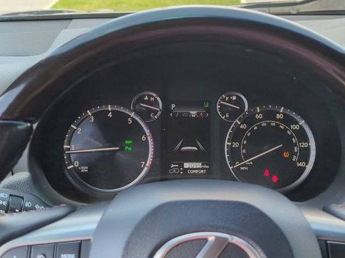 Used 2022 Lexus GX 460 Luxury w/ Sport Design Package AWD/4WD image 22