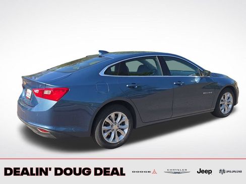 Used 2025 Chevrolet Malibu LT FWD image 5