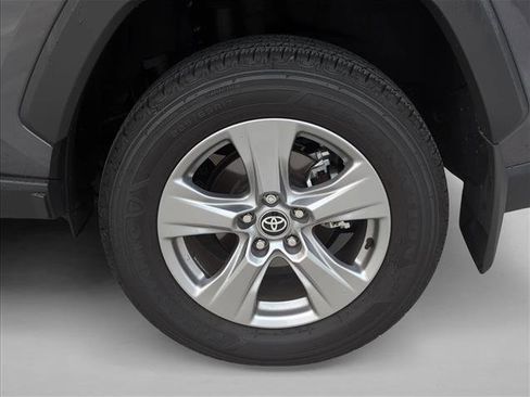 Used 2024 Toyota RAV4 XLE image 5