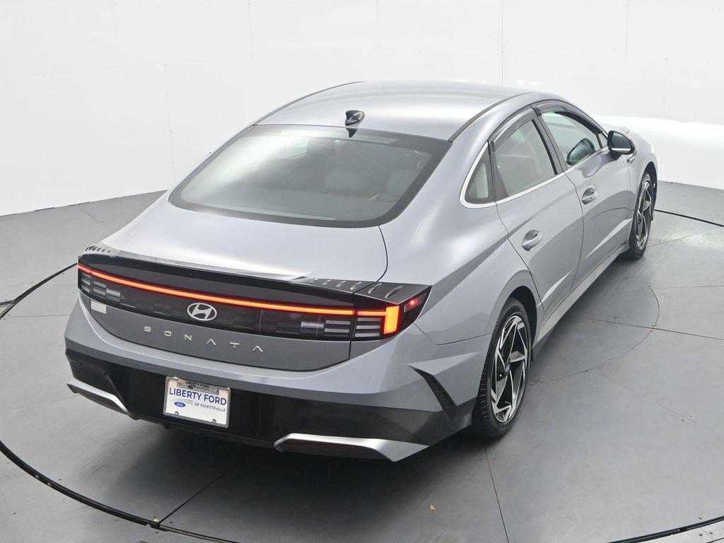 Used 2026 Hyundai Sonata SEL FWD image 35