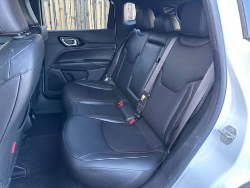 Used 2025 Jeep Compass Trailhawk w/ Trailer Tow Group image 37