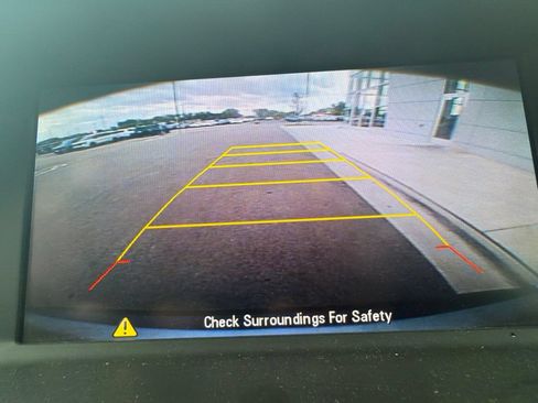 Used 2015 Buick Encore Convenience FWD image 7