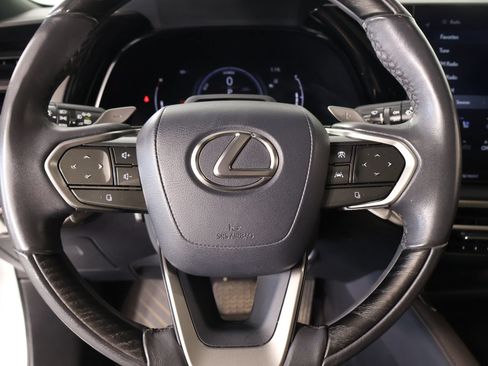 Used 2024 Lexus RX 350 w/ Convenience Package AWD/4WD image 3
