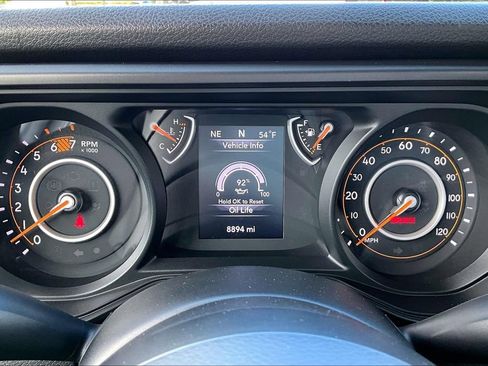 Used 2024 Jeep Wrangler Sport AWD/4WD image 26