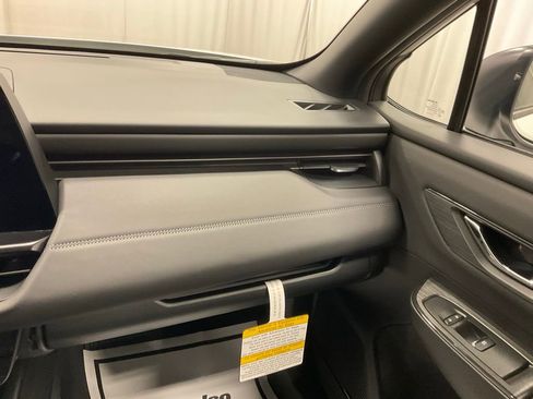 New 2026 Subaru Outback Touring XT w/ Touring Package image 25