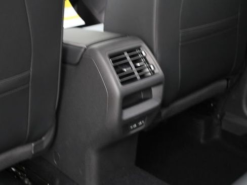 New 2026 Volkswagen Tiguan SE AWD/4WD image 22