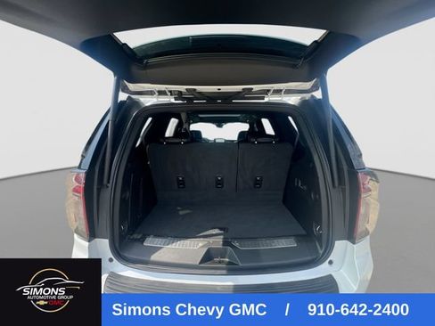 Used 2024 Chevrolet Tahoe High Country AWD/4WD image 23