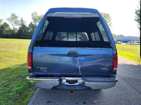 Used 2004 Ford F350 Lariat AWD/4WD image 7