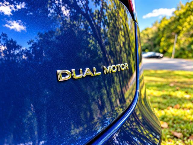 Used 2022 Tesla Model 3 Long Range AWD/4WD image 8