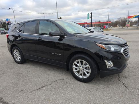 Used 2021 Chevrolet Equinox LT image 1