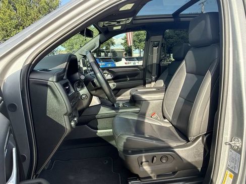 Certified 2024 Chevrolet Tahoe LT w/ Luxury Package AWD/4WD image 20