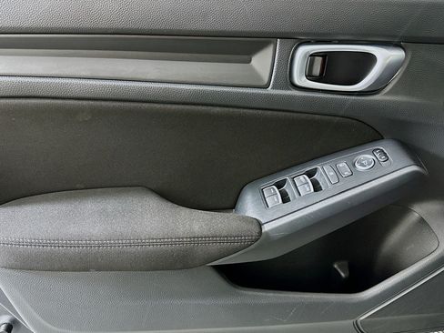 Used 2023 Honda Civic LX image 21